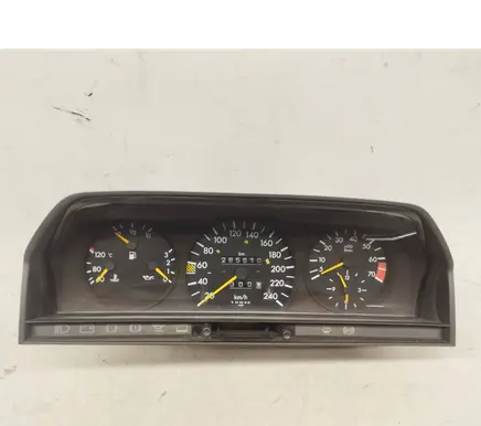 Mercedes-Benz 190 W201 Speedometer (instrument cluster) 2015426966 2015433023 2015421316