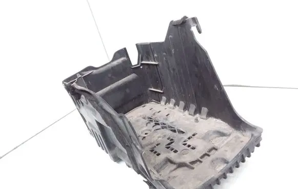 Battery tray