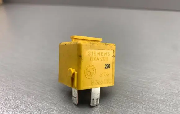 BMW X5 E53 Other relay 8366282 61368366282 61311379817