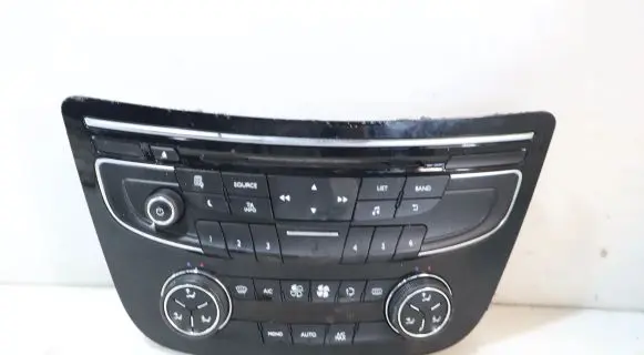 Peugeot 508 Interior fan control switch 