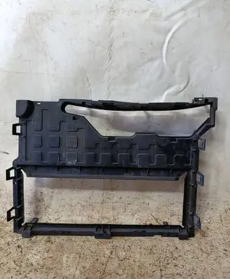 Renault Captur Intercooler air guide/duct channel 990090 39248