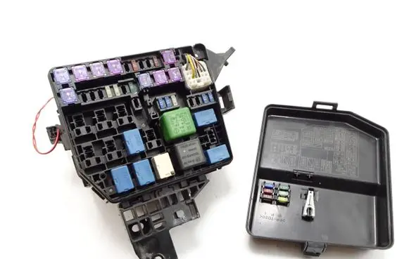 Suzuki Swift II Fuse box set fadasd