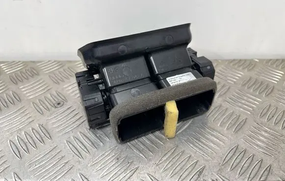 Audi A6 S6 C8 4K Cabin air duct channel 4K0857042A