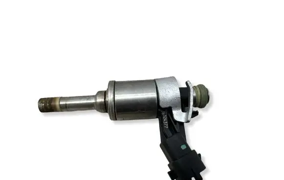 Maserati Levante Fuel injector 0261500427