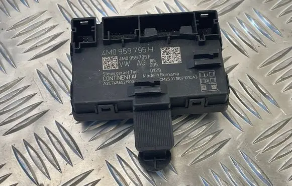 Audi SQ7 Door control unit/module 4M0959795H 4M0959795F