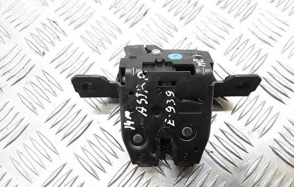 Opel Astra J Tailgate/trunk/boot lock/catch/latch