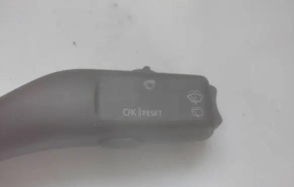Skoda Octavia Mk2 (1Z) Wiper control stalk 1K0953519A 01203506 20350641955763