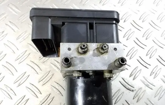 Ford Focus ABS Pump 10096001273 8M512C405AA 10020603224