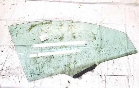 Honda CR-V Front door window glass four-door dot24m62as2