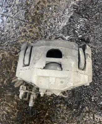 Audi A6 S6 C6 4F Front brake caliper