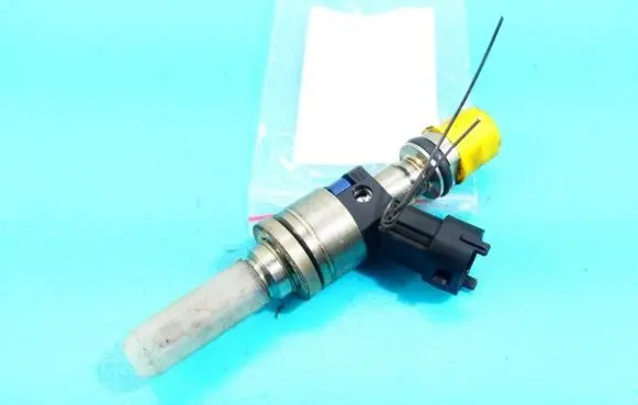 Porsche Panamera (970) Fuel injector 94811012822 IMPRK1180818