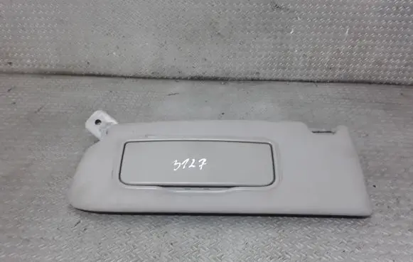 Volvo V50 Sun visor
