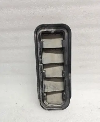 Volvo V60 Quarter panel pressure vent 31449325