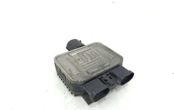Volvo XC60 Coolant fan relay 940013802