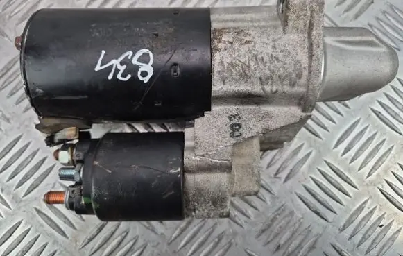 Mercedes-Benz S W221 Starter motor A0051510101