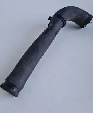 Iveco Daily 3rd gen Engine coolant pipe/hose