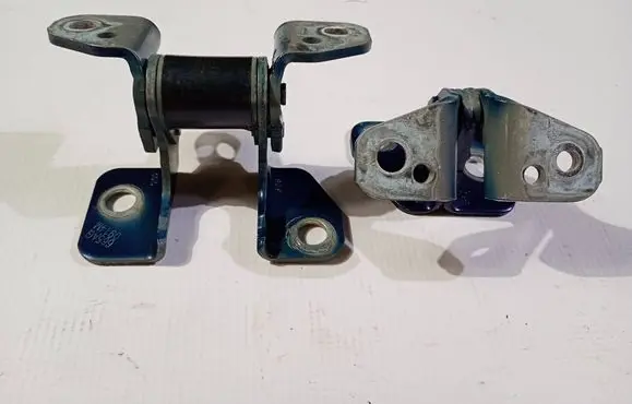 Dodge Charger Front door hinge set ZW123