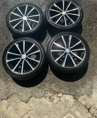 Mercedes-Benz B W246 W242 R18 alloy rim A2464010800