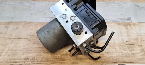 Alfa Romeo 147 ABS Pump 0265900053 583165