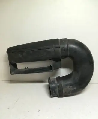 Skoda Octavia Mk2 (1Z) Air intake duct part 1K0129618BQ