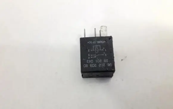Citroen Xsara Picasso Other relay 9620220980 29201043