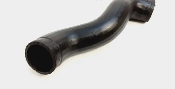 Volvo XC70 Intercooler hose/pipe 30766441
