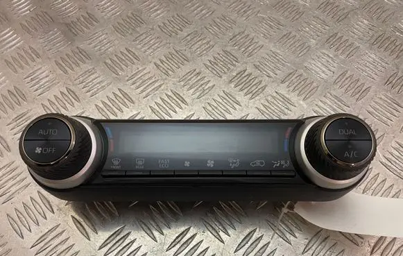 Toyota RAV 4 (XA50) Climate control unit 5590042580