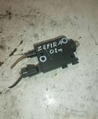 Opel Zafira A Central locking motor 1101215 90491728 505405