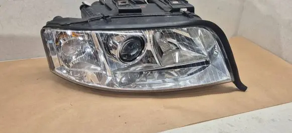 Audi A6 S6 C5 4B Headlight/headlamp