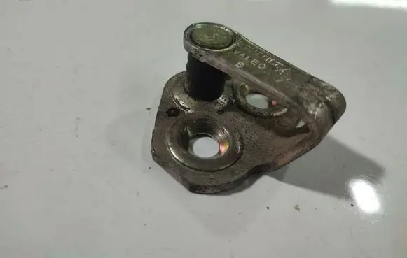 Renault Scenic III - Grand scenic III Front door lock loop/hook striker 