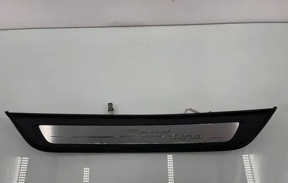 BMW 5 G30 G31 G38 Rear sill trim cover 7390218 00000012 BS000007100