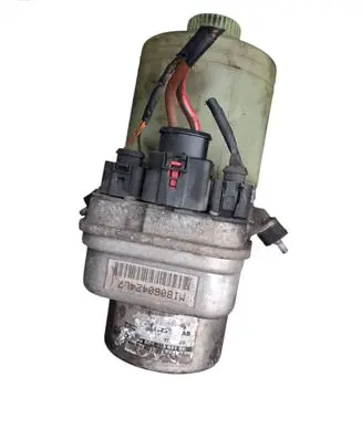 Volkswagen Polo IV 9N3 Power steering pump 6q1423051bk