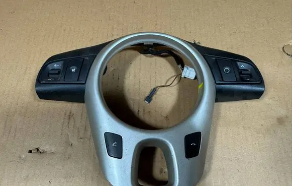 KIA Venga Other switches/knobs/shifts 967001P500