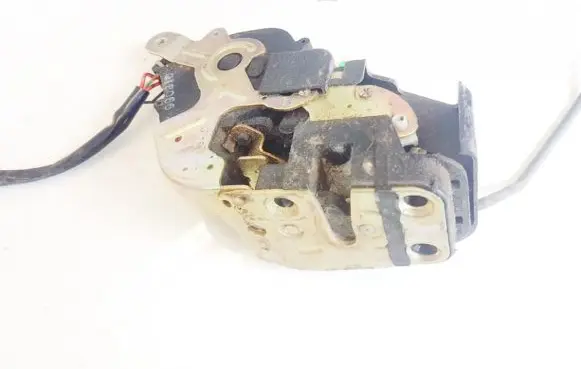 Mazda 626 Front door lock