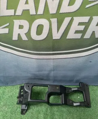 Land Rover Range Rover Velar Headlight/headlamp mounting bracket CK5215267AA