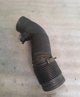 Audi A3 S3 8L Air intake hose/pipe 1J0129684