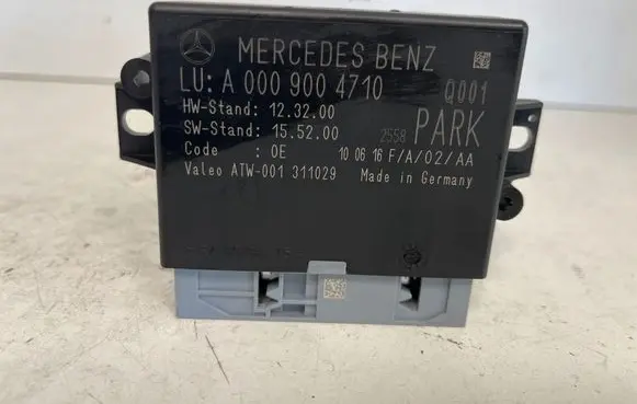 Mercedes-Benz C W205 Parking PDC control unit/module A0009004710