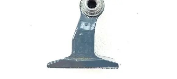 BMW i4 Front door lower hinge 7246068