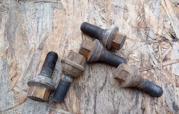 Renault Trafic II (X83) Nuts/bolts 