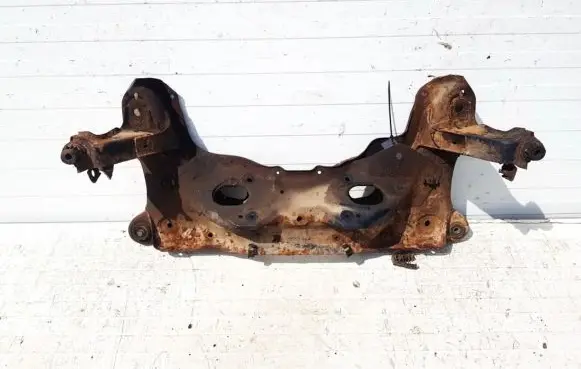 Renault Laguna I Front subframe