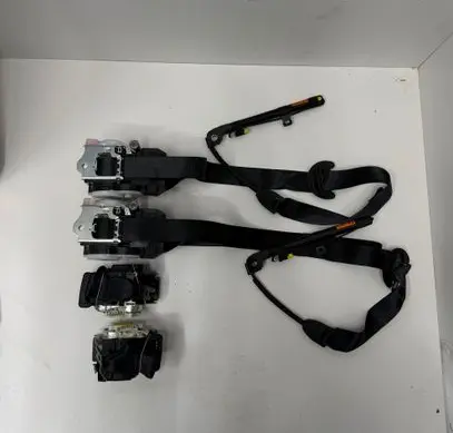 Volkswagen Tiguan Set of seat belts 571857805A 571857705 571857806A