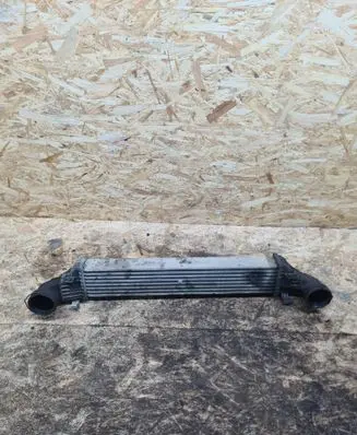 Mercedes-Benz E W211 Intercooler radiator A2115001102