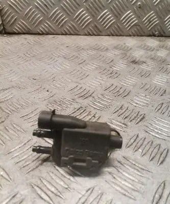 Renault Laguna I Turbo solenoid valve 7700861642