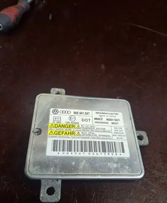 Audi A4 S4 B8 8K Headlight ballast module Xenon 8K0941597