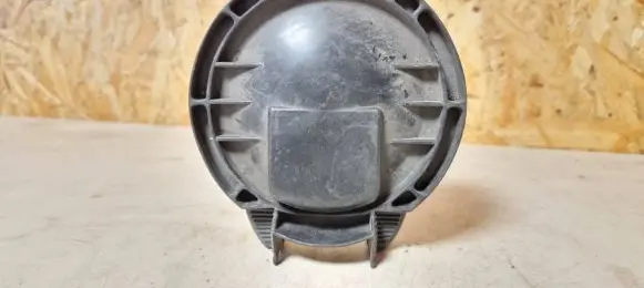 Mercedes-Benz C W203 Headlight/headlamp dust cover 304421105