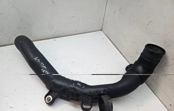 Intercooler hose/pipe