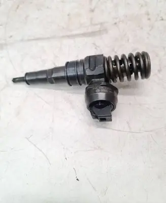 Audi A3 S3 8L Fuel injector 038130073AK