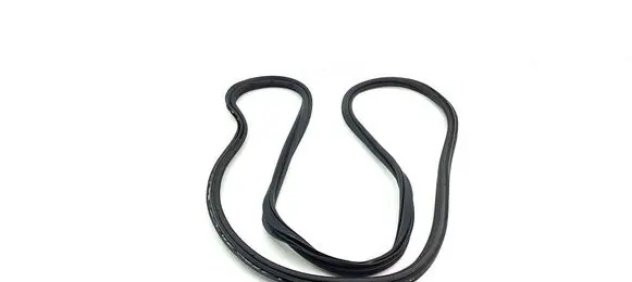 BMW i4 Trunk rubber seal (body) 7487559 51767487559 5A35907