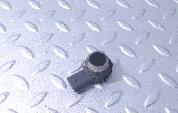 Land Rover Defender Parking PDC sensor L8B215K859DA LR137889