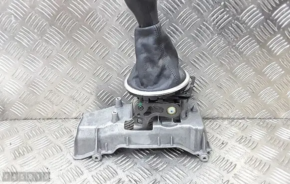 Audi A2 Gear shifter/selector